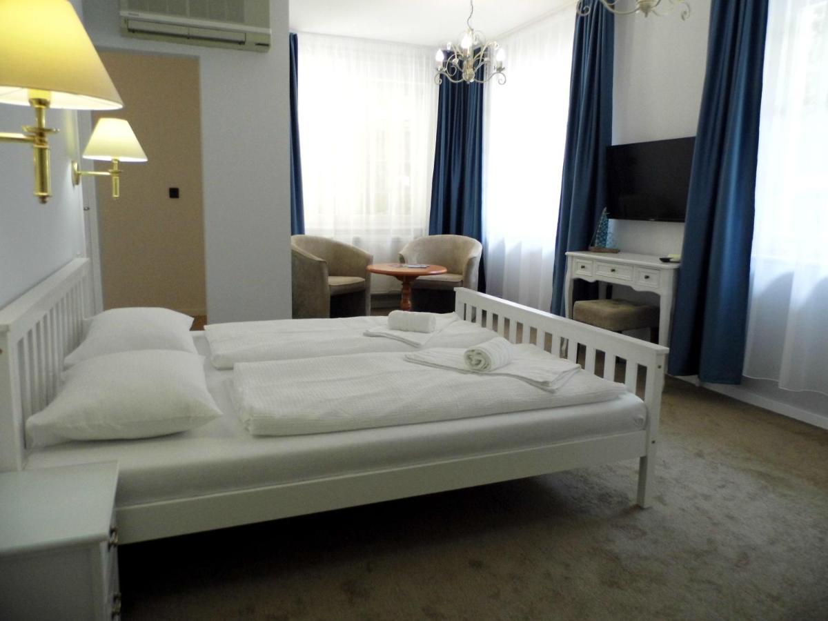Millennium Villa Keszthely Luaran gambar