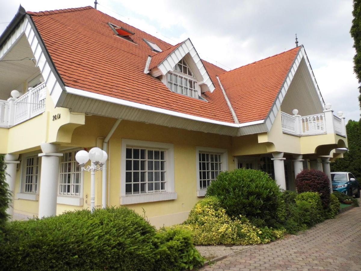 Millennium Villa Keszthely Luaran gambar