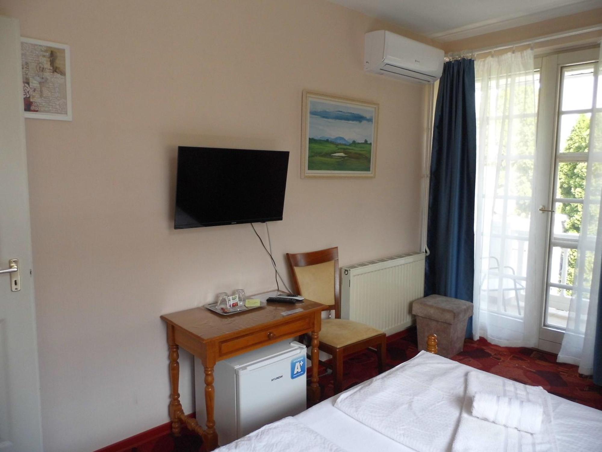 Millennium Villa Keszthely Bilik gambar